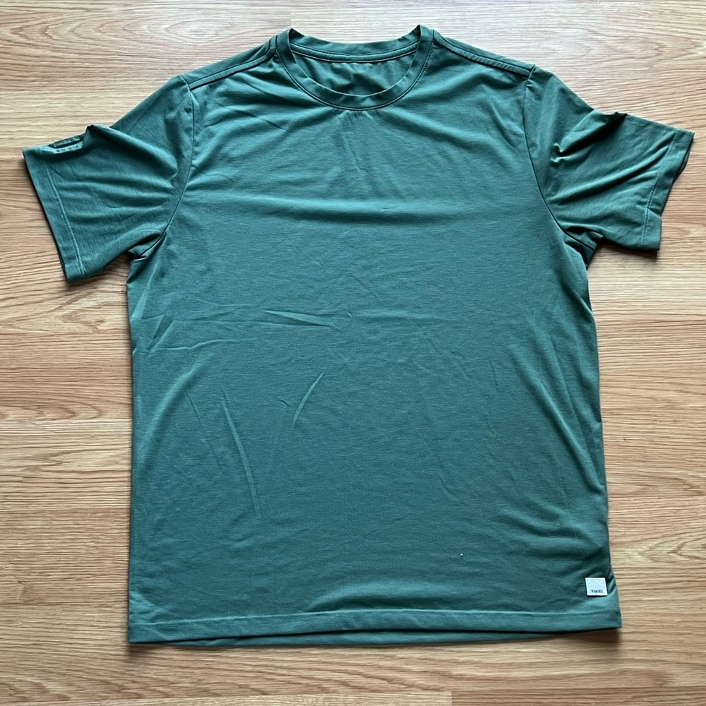 Vuori Light Green Current Tech Tee